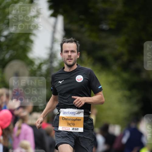 30.08.2026 - Blankeneser Heldenlauf Patografie http://msf.ph/oto/10087293 30.08.2026 11:26:05 Ziel 2345, 2499 meine-sportfotos.de