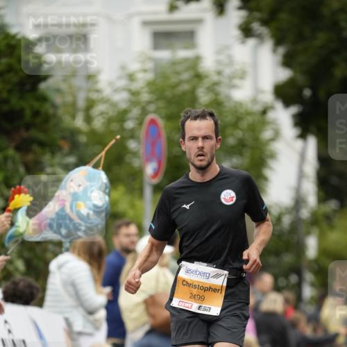 30.08.2026 - Blankeneser Heldenlauf Patografie http://msf.ph/oto/10087297 30.08.2026 11:26:06 Ziel 2345, 2499 meine-sportfotos.de