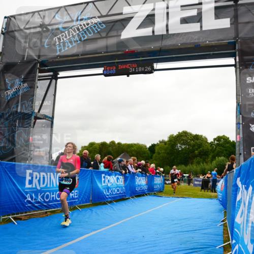 30.08.2026 - Elbe Triathlon Hamburg LAZAROV Photography http://msf.ph/oto/10087320 30.08.2026 12:08:26 Ziel 840, 1355, 1357, 1633, 1658 meine-sportfotos.de