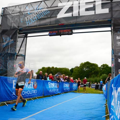 30.08.2026 - Elbe Triathlon Hamburg LAZAROV Photography http://msf.ph/oto/10087336 30.08.2026 12:08:30 Ziel 1355, 1357, 1633, 1658 meine-sportfotos.de