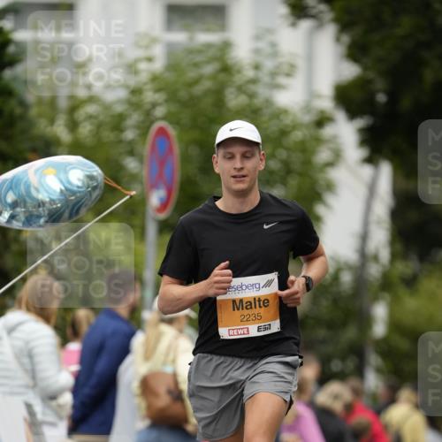 30.08.2026 - Blankeneser Heldenlauf Patografie http://msf.ph/oto/10087342 30.08.2026 11:26:41 Ziel 2235, 2730 meine-sportfotos.de
