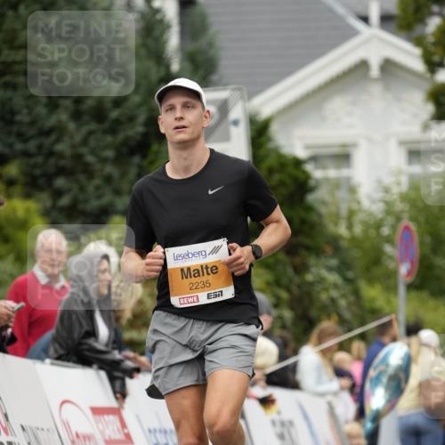 30.08.2026 - Blankeneser Heldenlauf Patografie http://msf.ph/oto/10087346 30.08.2026 11:26:43 Ziel 2235 meine-sportfotos.de