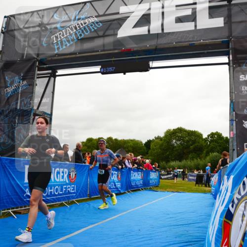 30.08.2026 - Elbe Triathlon Hamburg LAZAROV Photography http://msf.ph/oto/10087363 30.08.2026 12:08:50 Ziel 789, 915 meine-sportfotos.de