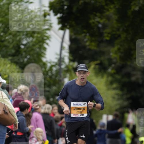 30.08.2026 - Blankeneser Heldenlauf Patografie http://msf.ph/oto/10087368 30.08.2026 11:27:22 Ziel 2198 meine-sportfotos.de