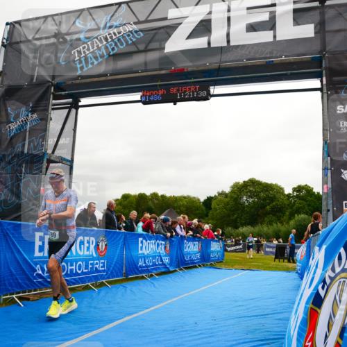 30.08.2026 - Elbe Triathlon Hamburg LAZAROV Photography http://msf.ph/oto/10087373 30.08.2026 12:08:51 Ziel 789, 915 meine-sportfotos.de