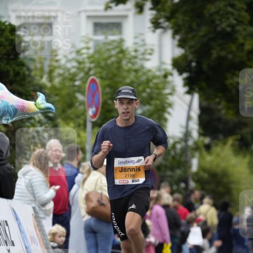 30.08.2026 - Blankeneser Heldenlauf Patografie http://msf.ph/oto/10087376 30.08.2026 11:27:24 Ziel 2198 meine-sportfotos.de