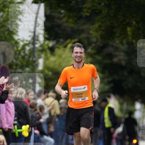 30.08.2026 - Blankeneser Heldenlauf Patografie http://msf.ph/oto/10087414 30.08.2026 11:28:08 Ziel 2926 meine-sportfotos.de