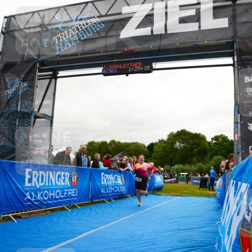 30.08.2026 - Elbe Triathlon Hamburg LAZAROV Photography http://msf.ph/oto/10087465 30.08.2026 12:09:39 Ziel 919, 1574, 1640 meine-sportfotos.de
