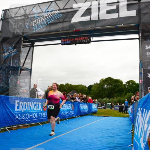 30.08.2026 - Elbe Triathlon Hamburg LAZAROV Photography http://msf.ph/oto/10087467 30.08.2026 12:09:40 Ziel 919, 1574 meine-sportfotos.de