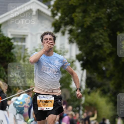 30.08.2026 - Blankeneser Heldenlauf Patografie http://msf.ph/oto/10087483 30.08.2026 11:29:29 Ziel 2204 meine-sportfotos.de