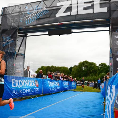 30.08.2026 - Elbe Triathlon Hamburg LAZAROV Photography http://msf.ph/oto/10087488 30.08.2026 12:09:58 Ziel 1593, 1687 meine-sportfotos.de