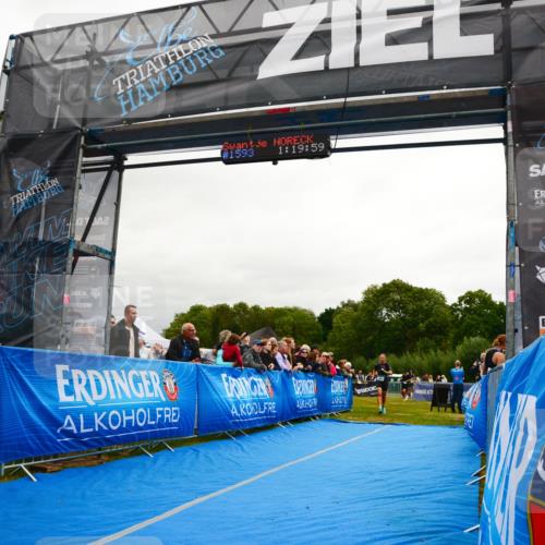 30.08.2026 - Elbe Triathlon Hamburg LAZAROV Photography http://msf.ph/oto/10087490 30.08.2026 12:09:58 Ziel 1593, 1687 meine-sportfotos.de
