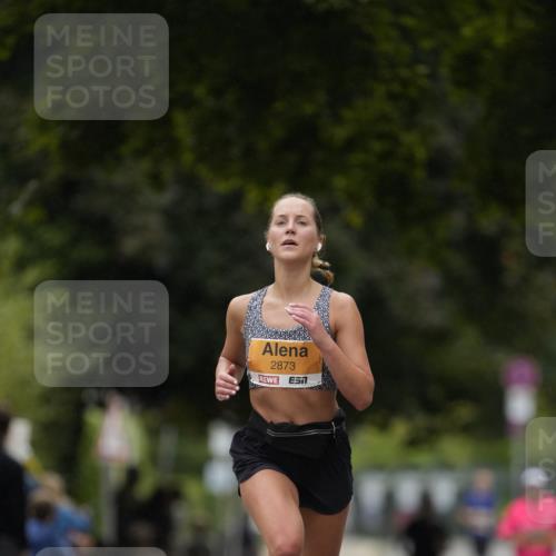 30.08.2026 - Blankeneser Heldenlauf Patografie http://msf.ph/oto/10087536 30.08.2026 11:30:06 Ziel 2751, 2873 meine-sportfotos.de
