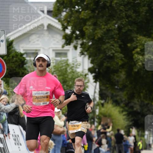 30.08.2026 - Blankeneser Heldenlauf Patografie http://msf.ph/oto/10087554 30.08.2026 11:30:25 Ziel 2147, 2449 meine-sportfotos.de