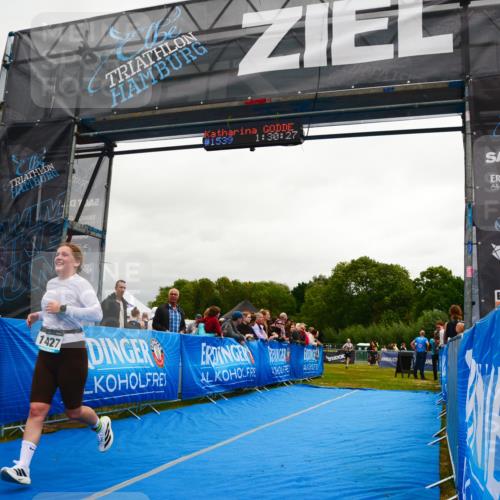 30.08.2026 - Elbe Triathlon Hamburg LAZAROV Photography http://msf.ph/oto/10087574 30.08.2026 12:10:37 Ziel 1427, 1631 meine-sportfotos.de