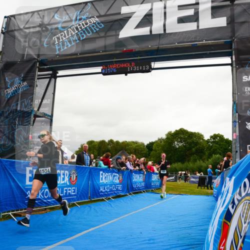 30.08.2026 - Elbe Triathlon Hamburg LAZAROV Photography http://msf.ph/oto/10087627 30.08.2026 12:11:15 Ziel 1534, 1576, 1581, 1615 meine-sportfotos.de