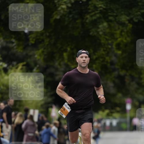 30.08.2026 - Blankeneser Heldenlauf Patografie http://msf.ph/oto/10087654 30.08.2026 11:31:49 Ziel 2203 meine-sportfotos.de