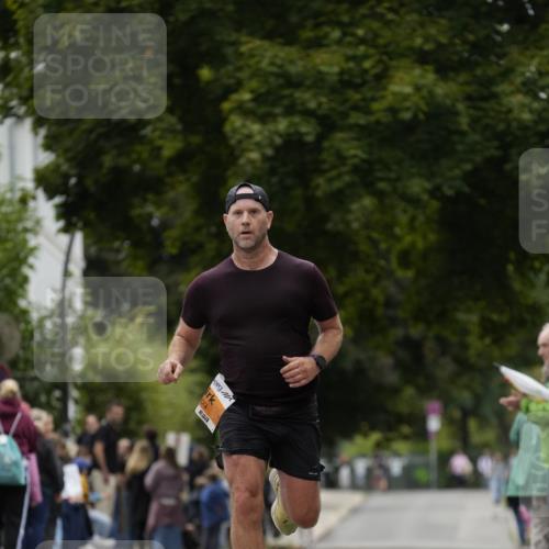 30.08.2026 - Blankeneser Heldenlauf Patografie http://msf.ph/oto/10087658 30.08.2026 11:31:51 Ziel 2203 meine-sportfotos.de