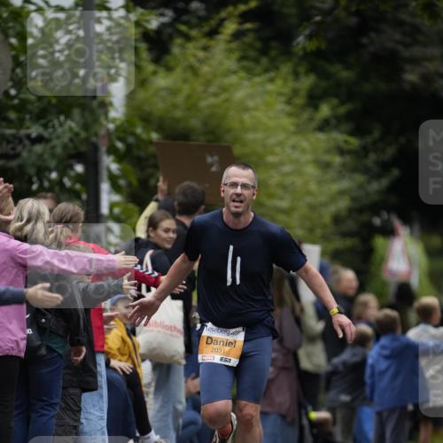 30.08.2026 - Blankeneser Heldenlauf Patografie http://msf.ph/oto/10087664 30.08.2026 11:32:29 Ziel  meine-sportfotos.de