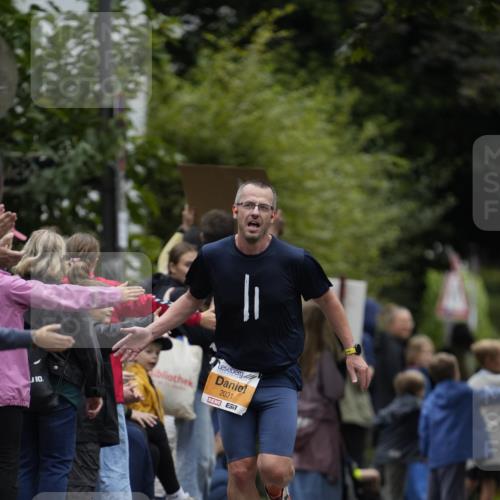 30.08.2026 - Blankeneser Heldenlauf Patografie http://msf.ph/oto/10087666 30.08.2026 11:32:29 Ziel  meine-sportfotos.de
