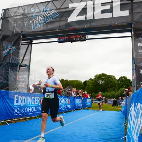 30.08.2026 - Elbe Triathlon Hamburg LAZAROV Photography http://msf.ph/oto/10087683 30.08.2026 12:11:34 Ziel 893, 1654, 1689 meine-sportfotos.de