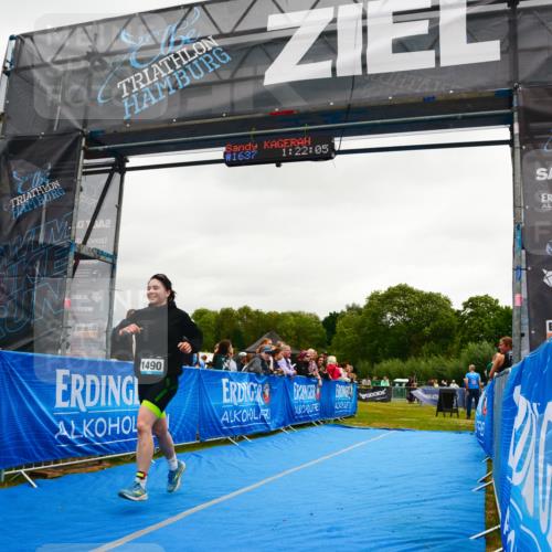 30.08.2026 - Elbe Triathlon Hamburg LAZAROV Photography http://msf.ph/oto/10087742 30.08.2026 12:12:08 Ziel 1490 meine-sportfotos.de