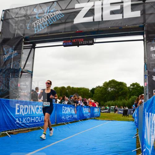 30.08.2026 - Elbe Triathlon Hamburg LAZAROV Photography http://msf.ph/oto/10087766 30.08.2026 12:12:30 Ziel 1527, 1596 meine-sportfotos.de