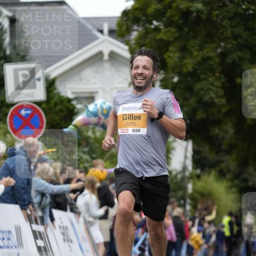 30.08.2026 - Blankeneser Heldenlauf Patografie http://msf.ph/oto/10087787 30.08.2026 11:33:53 Ziel 2215, 2609 meine-sportfotos.de