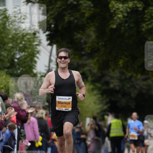 30.08.2026 - Blankeneser Heldenlauf Patografie http://msf.ph/oto/10087805 30.08.2026 11:34:10 Ziel 2049, 2106, 2256 meine-sportfotos.de