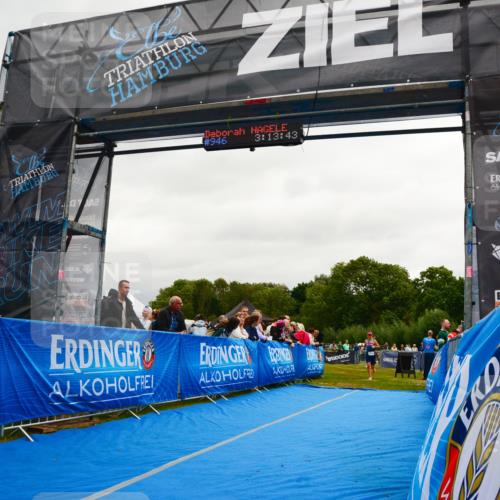 30.08.2026 - Elbe Triathlon Hamburg LAZAROV Photography http://msf.ph/oto/10087822 30.08.2026 12:13:42 Ziel 946, 1712 meine-sportfotos.de