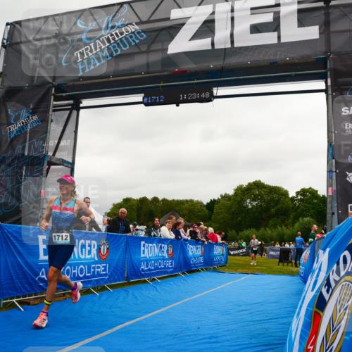 30.08.2026 - Elbe Triathlon Hamburg LAZAROV Photography http://msf.ph/oto/10087828 30.08.2026 12:13:47 Ziel 1409, 1712 meine-sportfotos.de
