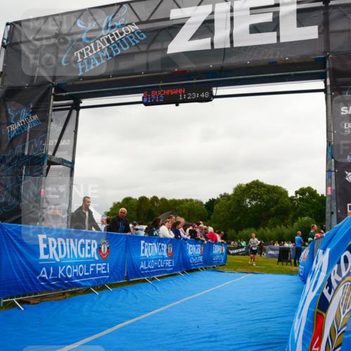 30.08.2026 - Elbe Triathlon Hamburg LAZAROV Photography http://msf.ph/oto/10087835 30.08.2026 12:13:48 Ziel 1409, 1712 meine-sportfotos.de