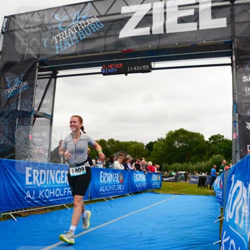 30.08.2026 - Elbe Triathlon Hamburg LAZAROV Photography http://msf.ph/oto/10087843 30.08.2026 12:13:54 Ziel 1409 meine-sportfotos.de