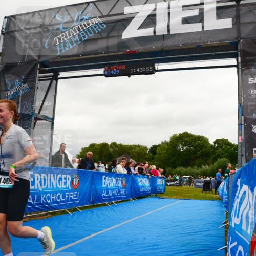 30.08.2026 - Elbe Triathlon Hamburg LAZAROV Photography http://msf.ph/oto/10087849 30.08.2026 12:13:55 Ziel 1409 meine-sportfotos.de