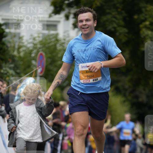 30.08.2026 - Blankeneser Heldenlauf Patografie http://msf.ph/oto/10087857 30.08.2026 11:34:40 Ziel 2934 meine-sportfotos.de