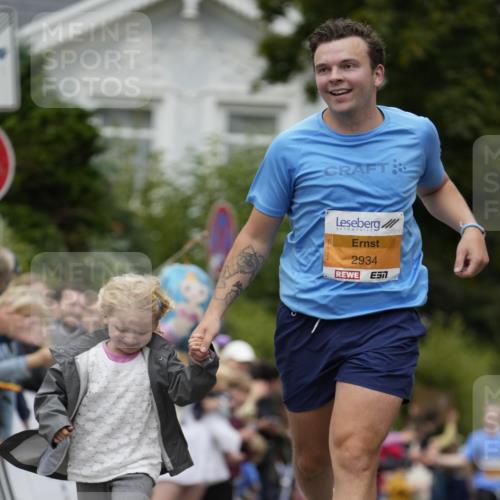 30.08.2026 - Blankeneser Heldenlauf Patografie http://msf.ph/oto/10087859 30.08.2026 11:34:40 Ziel 2934 meine-sportfotos.de