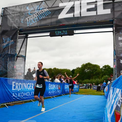 30.08.2026 - Elbe Triathlon Hamburg LAZAROV Photography http://msf.ph/oto/10087862 30.08.2026 12:14:37 Ziel 1469, 1502, 1678 meine-sportfotos.de