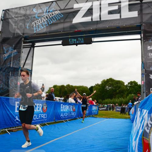 30.08.2026 - Elbe Triathlon Hamburg LAZAROV Photography http://msf.ph/oto/10087866 30.08.2026 12:14:37 Ziel 1469, 1502, 1678 meine-sportfotos.de