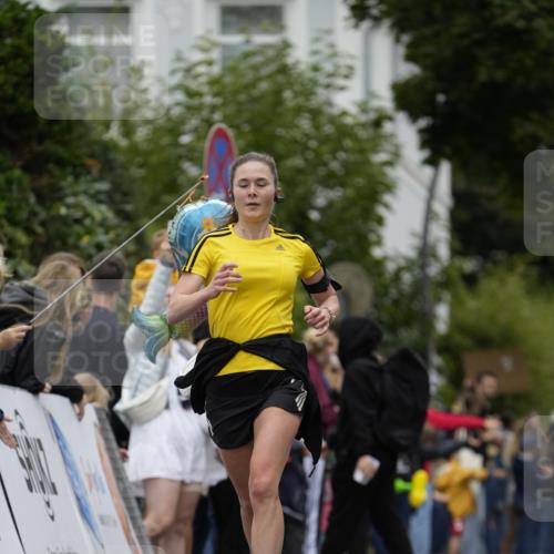 30.08.2026 - Blankeneser Heldenlauf Patografie http://msf.ph/oto/10087877 30.08.2026 11:34:51 Ziel 2806, 2849 meine-sportfotos.de