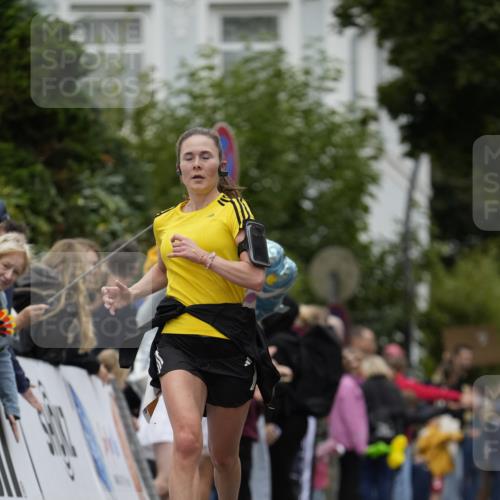 30.08.2026 - Blankeneser Heldenlauf Patografie http://msf.ph/oto/10087879 30.08.2026 11:34:51 Ziel 2806, 2849 meine-sportfotos.de