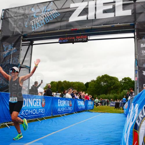 30.08.2026 - Elbe Triathlon Hamburg LAZAROV Photography http://msf.ph/oto/10087880 30.08.2026 12:14:39 Ziel 1469, 1485, 1502, 1678 meine-sportfotos.de