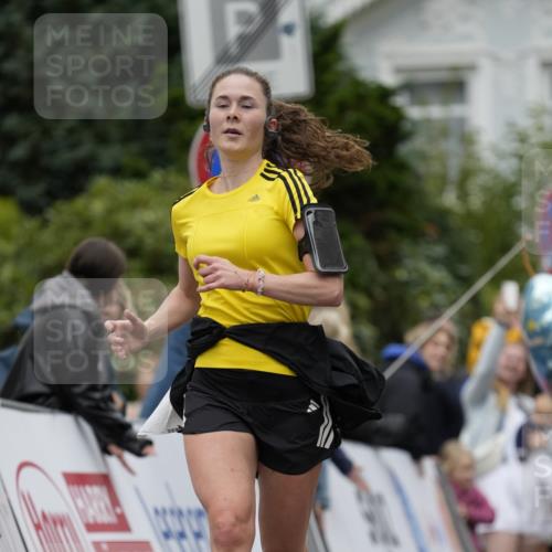 30.08.2026 - Blankeneser Heldenlauf Patografie http://msf.ph/oto/10087883 30.08.2026 11:34:53 Ziel 2806, 2849 meine-sportfotos.de