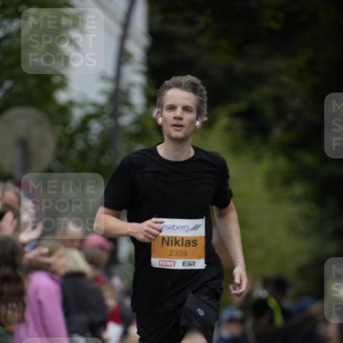 30.08.2026 - Blankeneser Heldenlauf Patografie http://msf.ph/oto/10087885 30.08.2026 11:34:57 Ziel 2359, 2806 meine-sportfotos.de