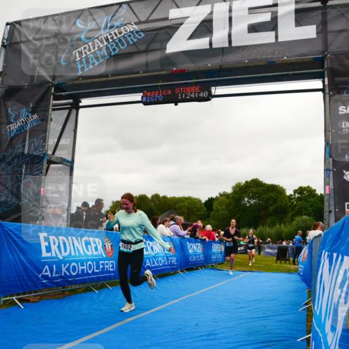 30.08.2026 - Elbe Triathlon Hamburg LAZAROV Photography http://msf.ph/oto/10087888 30.08.2026 12:14:45 Ziel 1485, 1502, 1629 meine-sportfotos.de