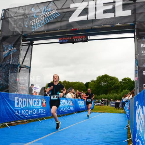 30.08.2026 - Elbe Triathlon Hamburg LAZAROV Photography http://msf.ph/oto/10087939 30.08.2026 12:15:09 Ziel 1512, 1514, 1535, 1569 meine-sportfotos.de