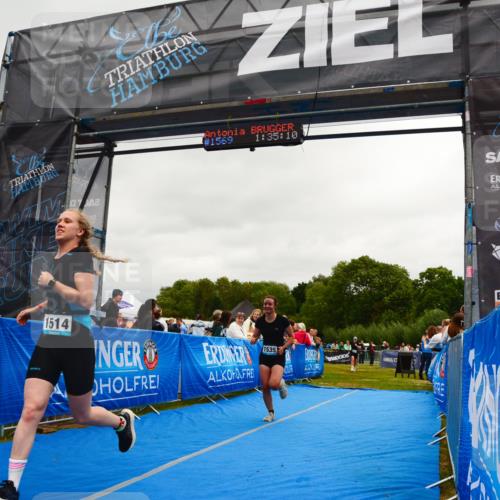 30.08.2026 - Elbe Triathlon Hamburg LAZAROV Photography http://msf.ph/oto/10087945 30.08.2026 12:15:10 Ziel 1512, 1514, 1535, 1569 meine-sportfotos.de