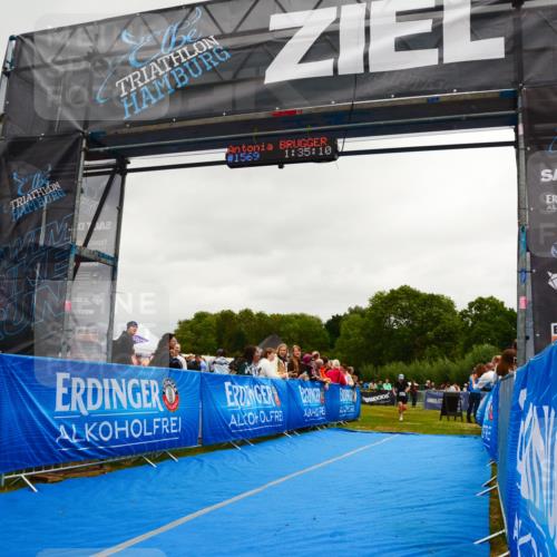 30.08.2026 - Elbe Triathlon Hamburg LAZAROV Photography http://msf.ph/oto/10087962 30.08.2026 12:15:11 Ziel 1512, 1514, 1535, 1569 meine-sportfotos.de