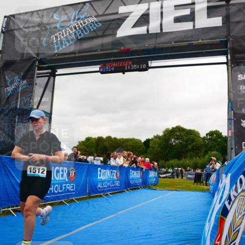 30.08.2026 - Elbe Triathlon Hamburg LAZAROV Photography http://msf.ph/oto/10087971 30.08.2026 12:15:16 Ziel 1512 meine-sportfotos.de