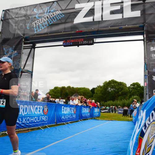 30.08.2026 - Elbe Triathlon Hamburg LAZAROV Photography http://msf.ph/oto/10087973 30.08.2026 12:15:16 Ziel 1512 meine-sportfotos.de