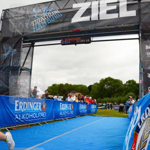 30.08.2026 - Elbe Triathlon Hamburg LAZAROV Photography http://msf.ph/oto/10087975 30.08.2026 12:15:17 Ziel 1512 meine-sportfotos.de